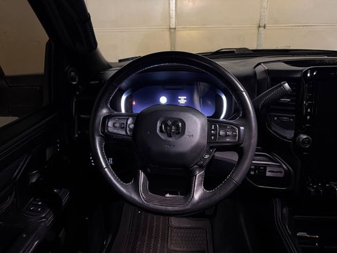 Used 2023 RAM 2500 Limited image 16