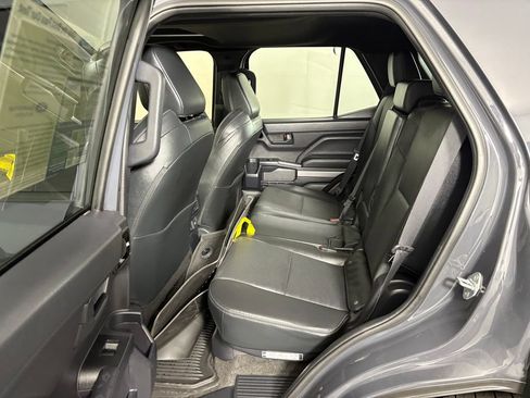 Used 2025 Toyota 4Runner TRD Off-Road Premium w/ Tow Technology Package AWD/4WD image 29