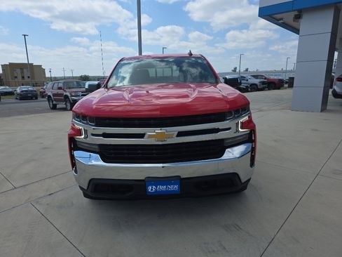 Used 2022 Chevrolet Silverado 1500 LT w/ Texas Edition Plus image 2