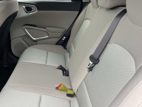 New 2025 Kia Soul LX image 19