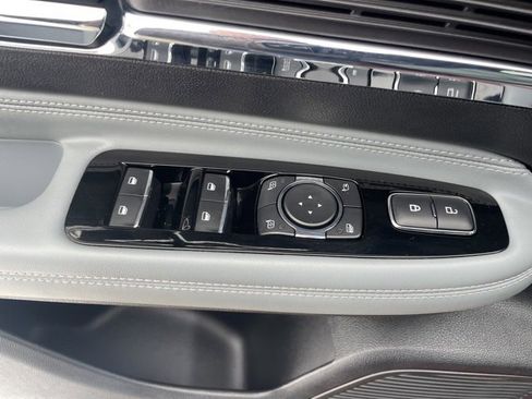 Used 2022 Lincoln Corsair Reserve w/ Equipment Group 201A image 20