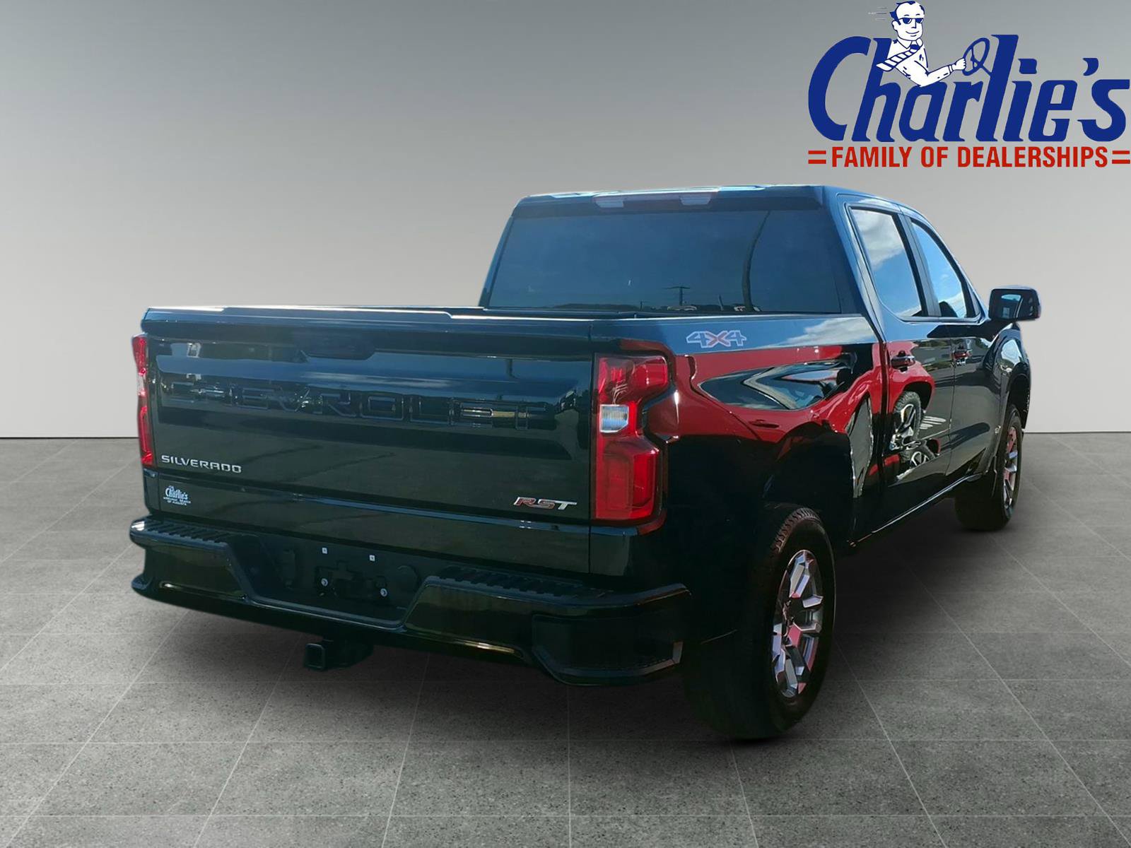 Used 2026 Chevrolet Silverado 1500 RST AWD/4WD image 4