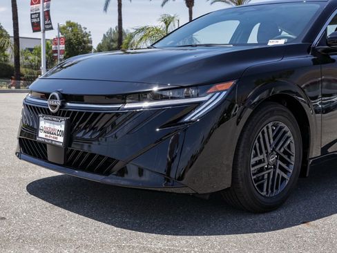 New 2026 Nissan Sentra SV FWD image 10