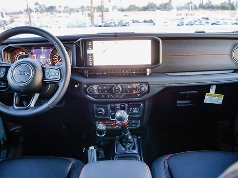 New 2026 Jeep Wrangler Unlimited Rubicon w/ Steel Bumper Group image 15