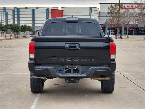 Used 2023 Toyota Tacoma SR image 6