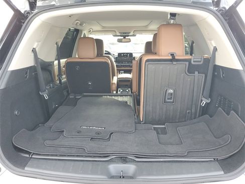 Certified 2022 Nissan Pathfinder Platinum w/ Cargo Package image 14