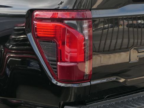 Used 2024 Ford F150 STX RWD image 7