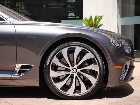 Used 2024 Bentley Continental GT Azure AWD/4WD image 6