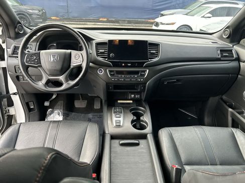 Used 2022 Honda Pilot TrailSport image 17