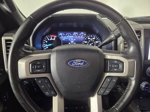 Used 2021 Ford F250 Platinum w/ FX4 Off-Road Package AWD/4WD image 17