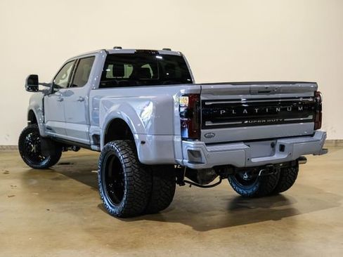 Used 2026 Ford F450 Platinum w/ Platinum Plus Package image 43