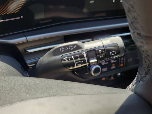 New 2026 Kia Sportage EX image 30