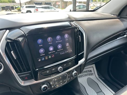 Used 2020 Chevrolet Traverse LT AWD/4WD image 28