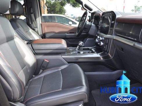 Used 2023 Ford F150 Lariat AWD/4WD image 16