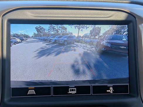 Used 2022 Chevrolet Silverado 1500 High Country w/ Z71 Off-Road Package image 20