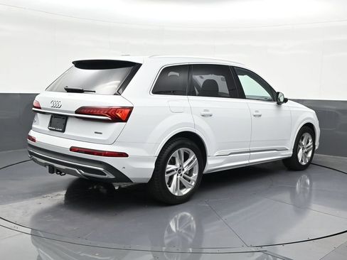 Used 2023 Audi Q7 3.0T Prestige AWD/4WD image 5