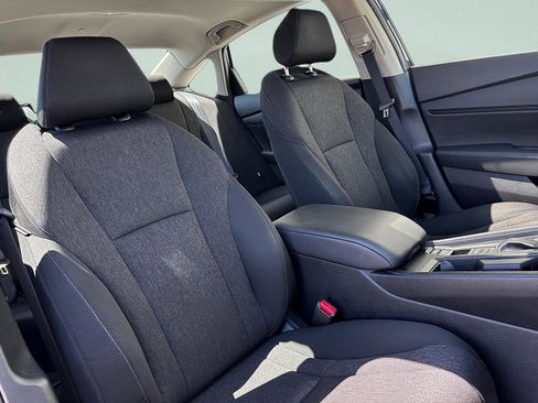 Certified 2024 Honda Accord EX image 33