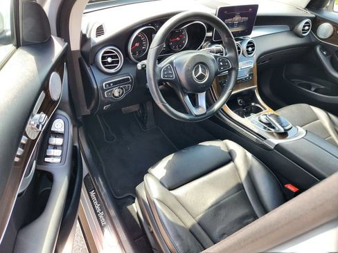 Used 2017 Mercedes-Benz GLC 300 4MATIC image 15