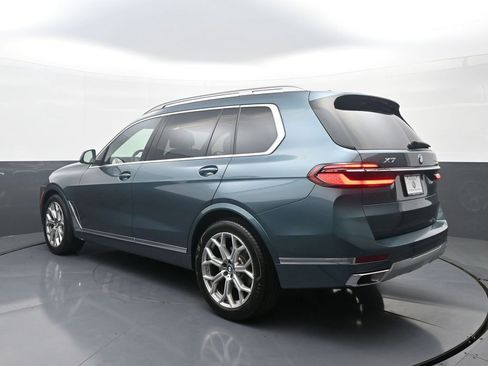 Used 2025 BMW X7 xDrive40i AWD/4WD image 5