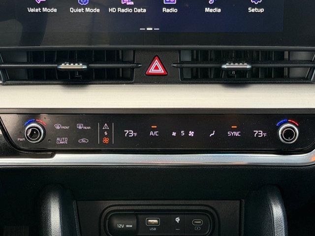Used 2023 Kia Sportage EX FWD image 25