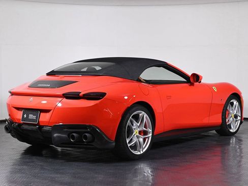 Certified 2025 Ferrari Roma Spider image 9