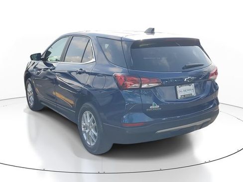Certified 2023 Chevrolet Equinox LT FWD image 3