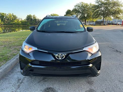 Used 2016 Toyota RAV4 LE image 8