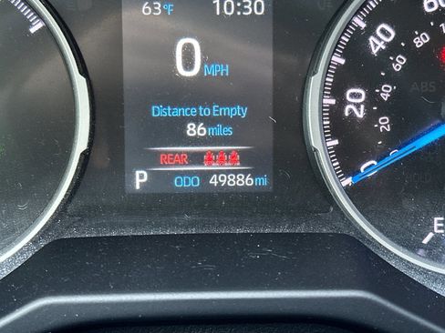 Certified 2021 Toyota RAV4 XLE w/ Convenience Package image 25