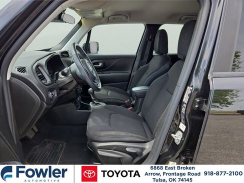 Used 2020 Jeep Renegade Altitude FWD image 9