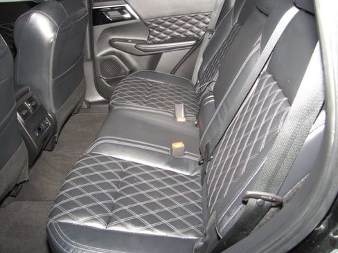 Used 2022 Mitsubishi Outlander SEL AWD/4WD image 12