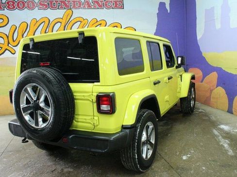 Used 2023 Jeep Wrangler Sahara image 8