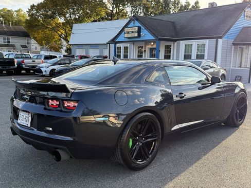 Used 2013 Chevrolet Camaro SS w/ RS Package image 5