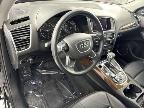 Used 2017 Audi Q5 2.0T Premium Plus w/ Technology Package AWD/4WD image 22