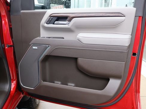 New 2026 GMC Sierra 2500 SLT w/ SLT Premium Package image 43