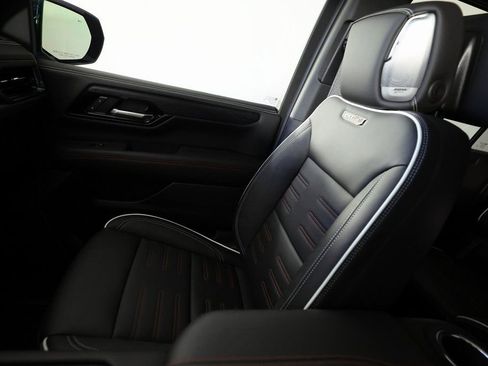 Used 2026 GMC Yukon XL AT4 Ultimate w/ LPO, Floor Liner Package image 42