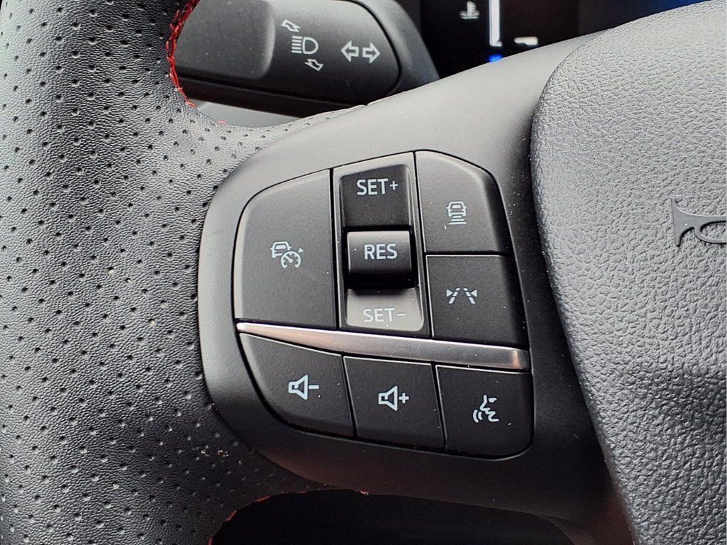 Used 2024 Ford Escape ST-Line w/ Tech Pack #1 AWD/4WD image 24