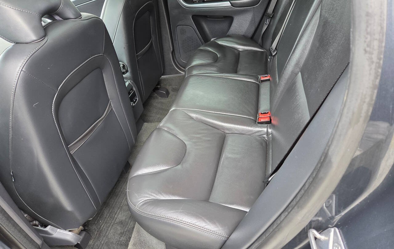 Used 2015 Volvo XC60 T6 Platinum AWD/4WD image 22