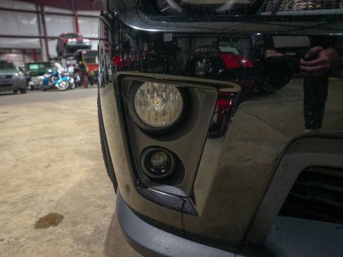 Used 2013 Chevrolet Camaro ZL1 image 38