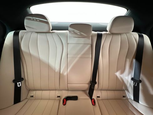 New 2026 Mercedes-Benz E 450 4MATIC Sedan image 24