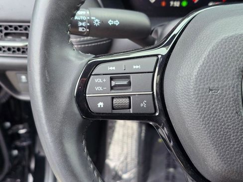 Certified 2024 Honda HR-V EX-L image 20