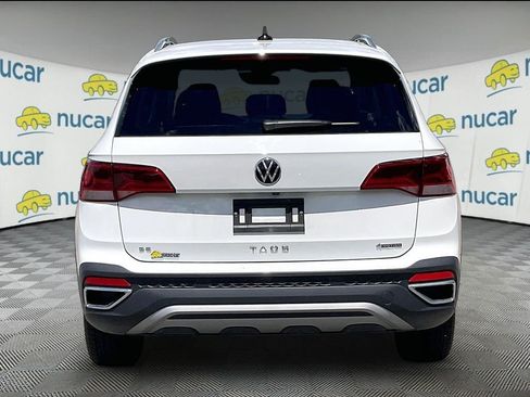 Used 2024 Volkswagen Taos SE AWD/4WD image 5