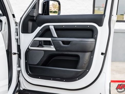 Used 2022 Land Rover Defender 110 X-Dynamic HSE image 80