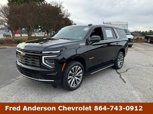 Used 2025 Chevrolet Tahoe High Country image 1