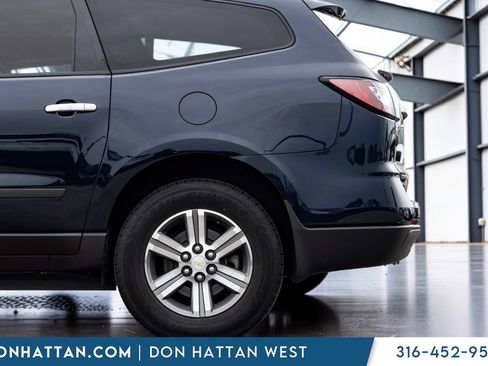 Used 2017 Chevrolet Traverse LS AWD/4WD image 31