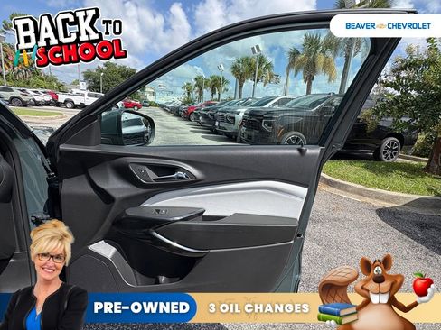 Used 2025 Chevrolet Trax LT FWD image 31