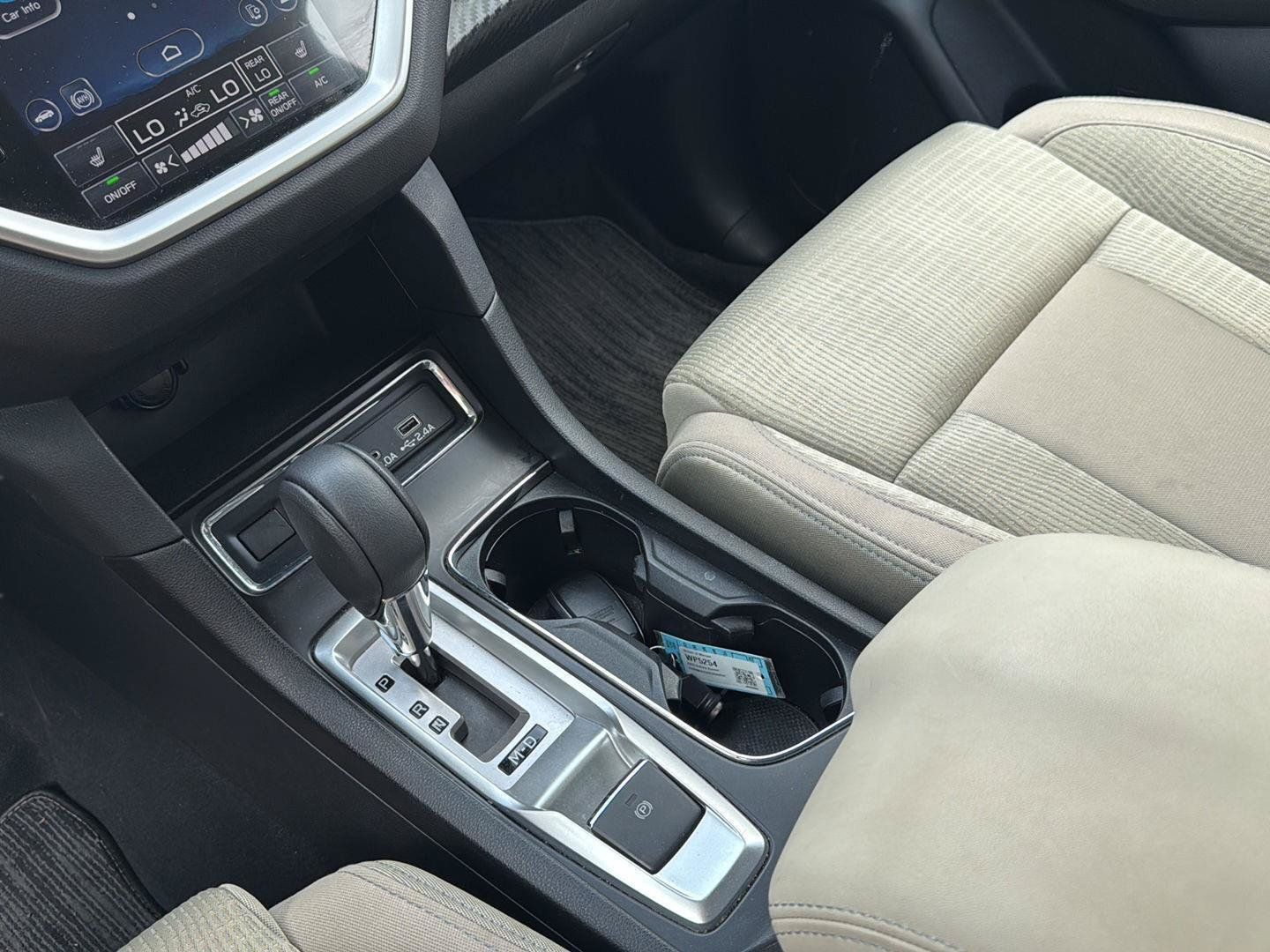 Used 2025 Subaru Ascent Premium AWD/4WD image 18