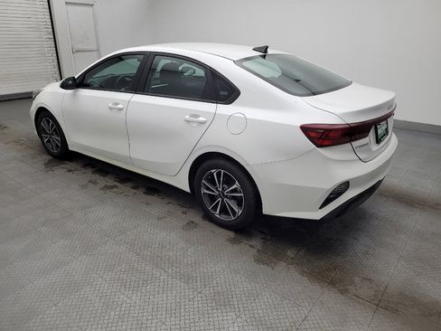 Used 2022 Kia Forte LXS image 3