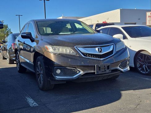 Used 2017 Acura RDX AWD w/ Advance Package image 3