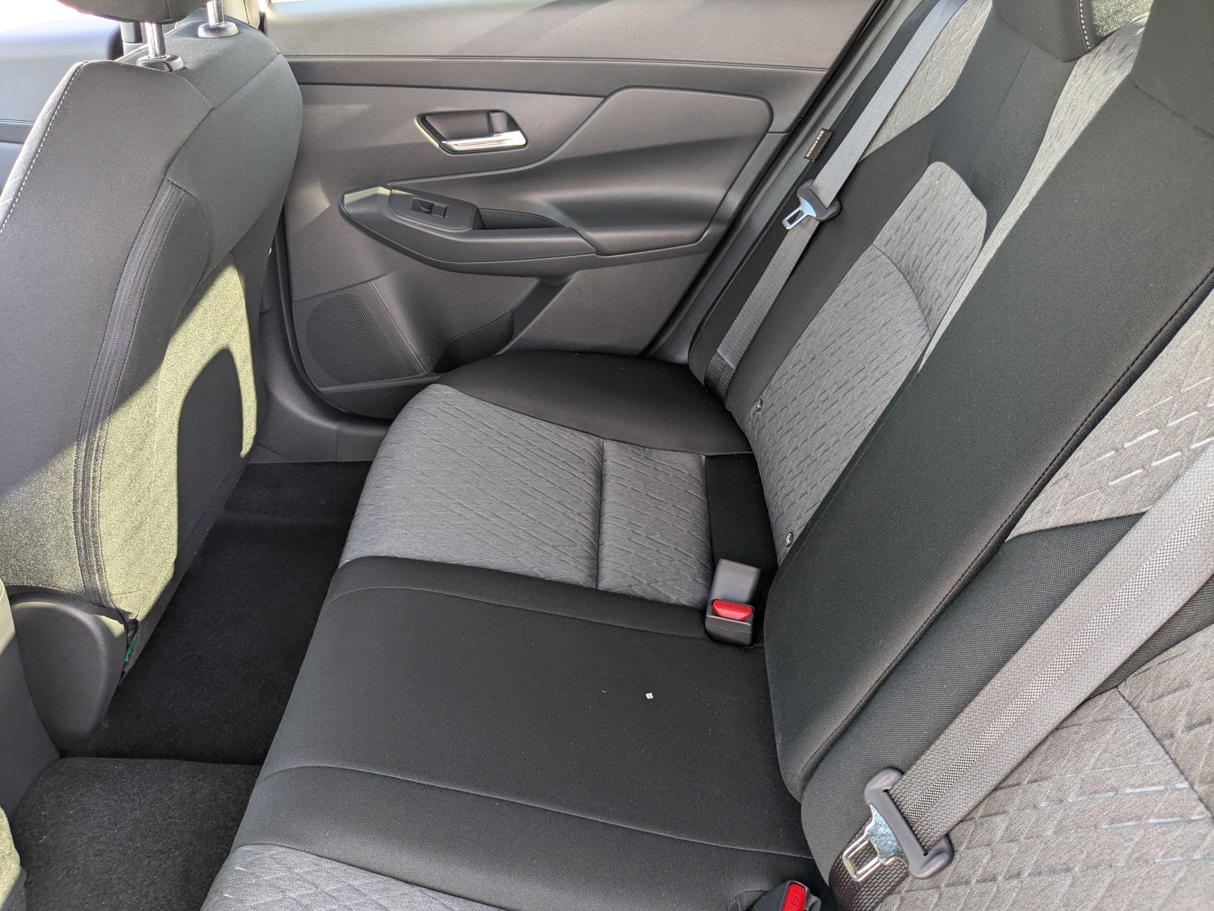 New 2026 Nissan Sentra SV w/ SV Convenience Package FWD image 25
