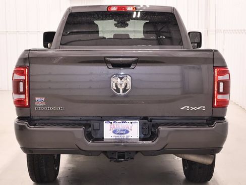 Used 2024 RAM 2500 Big Horn w/ Sport Appearance Package AWD/4WD image 9